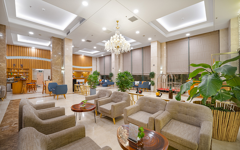 Thiết kế nội thất hiện đại và ấm cúng của Diamond Sea Hotel